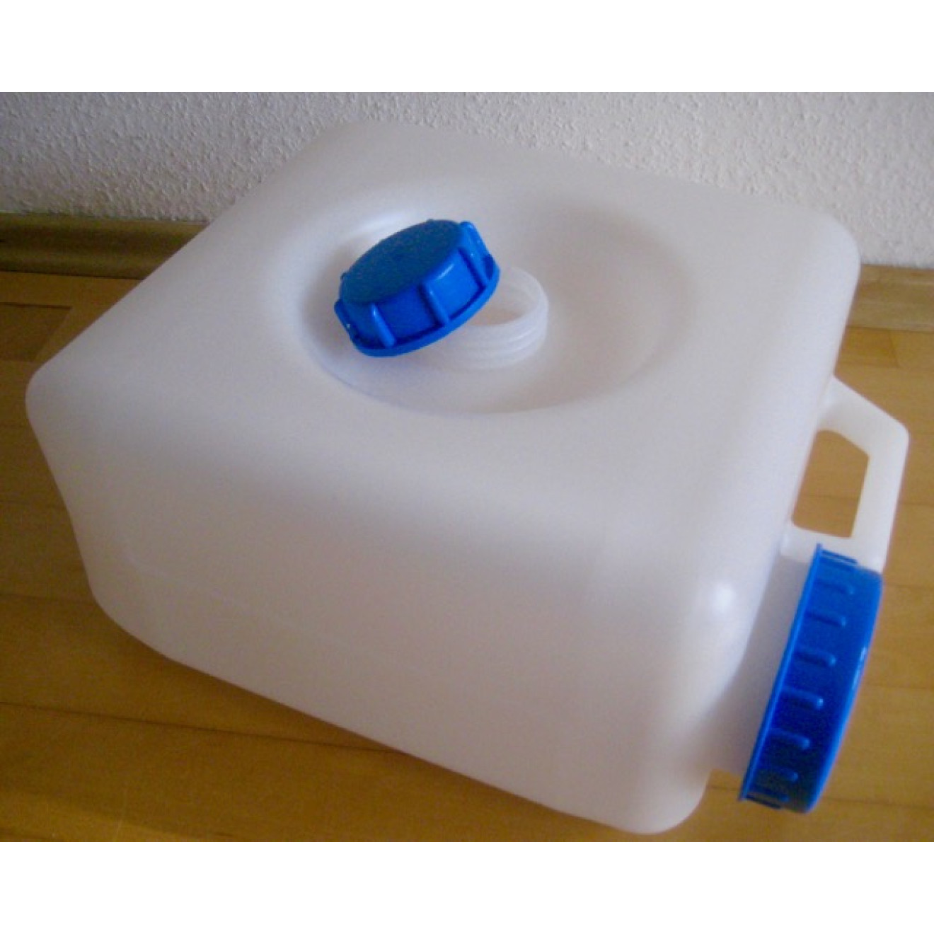 Kanister blau 10 Liter - Kompetenz in Filtration