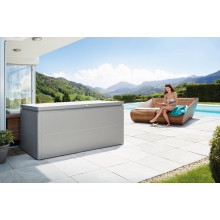Loungebox am Pool